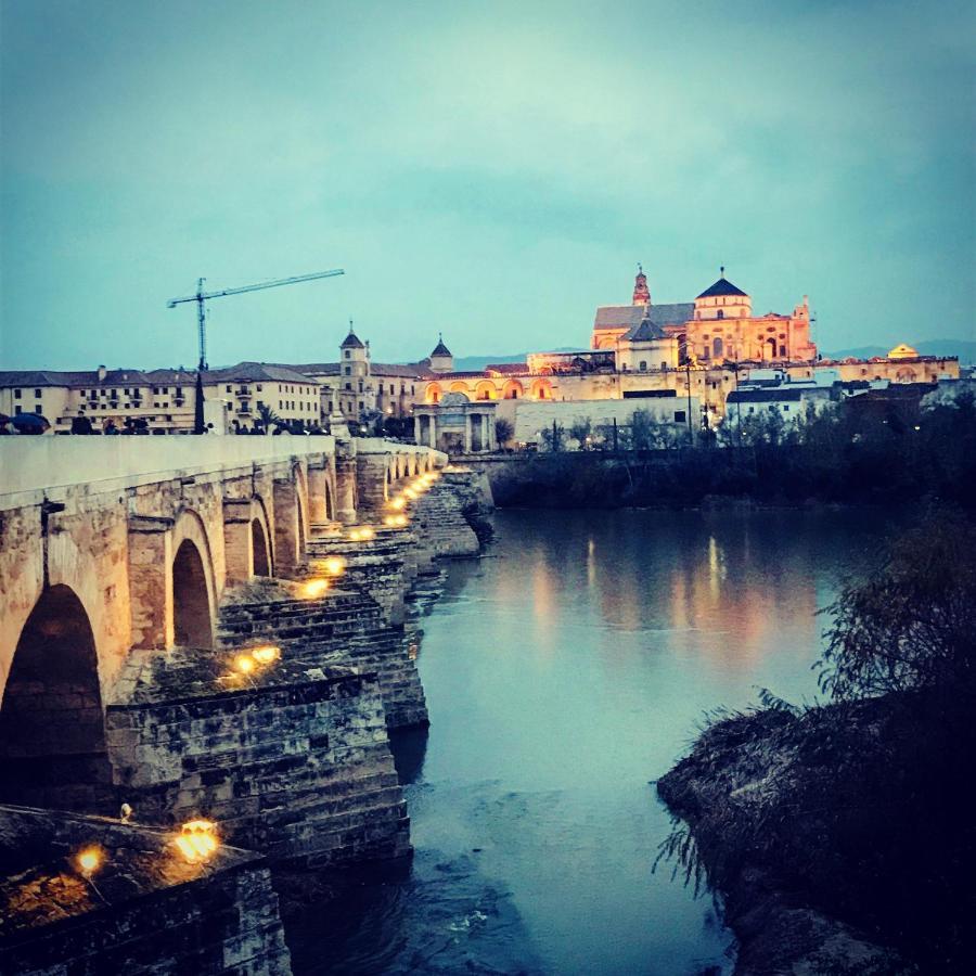 Fabuloso Loft En Centro Historico De Cordoba Con Parking Bajo Reserva Tendillas Mezquita-Catedral Lägenhet Exteriör bild